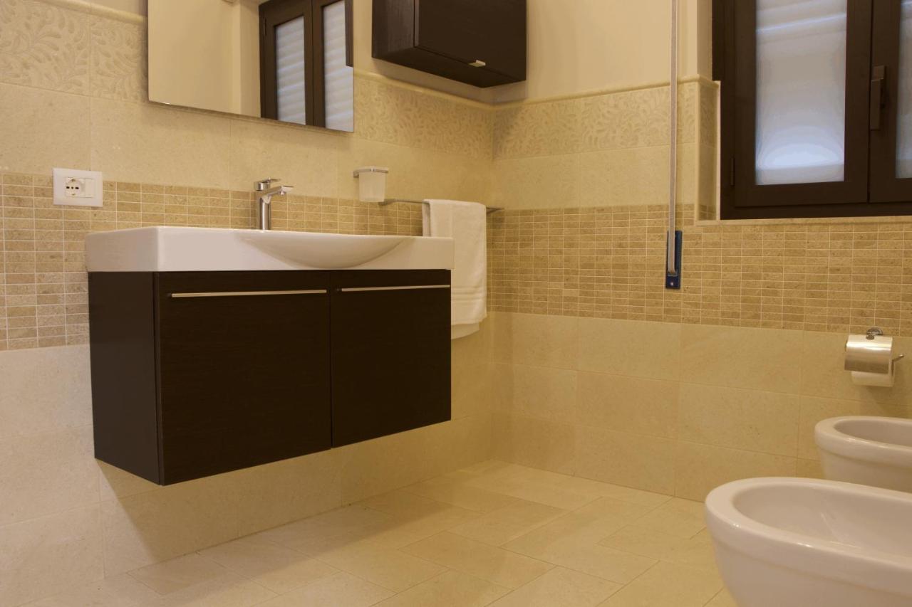 Athena Rooms With Private Spa Пакино Экстерьер фото